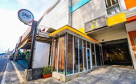 Sans Stay Arkana Seturan Pakuwon Mall